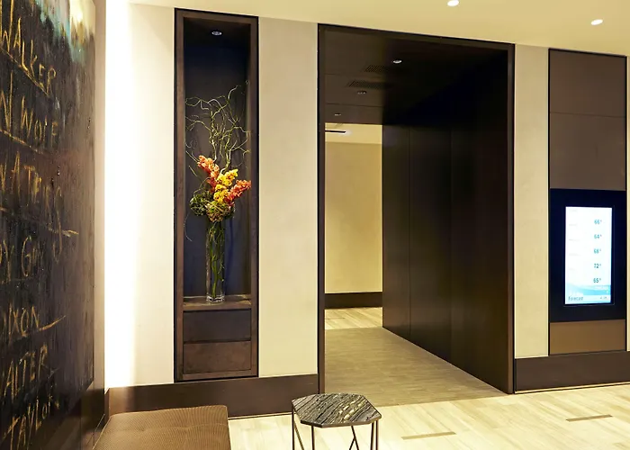 Hyatt Centric The Loop Hotel Chicago