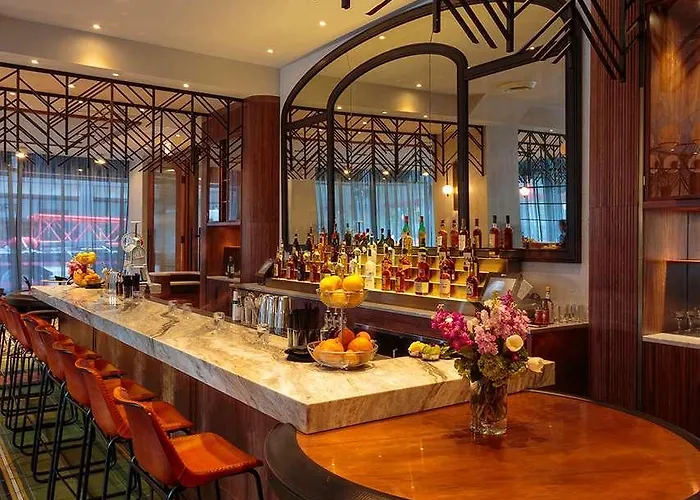 Hyatt Centric The Loop Hotel 4*