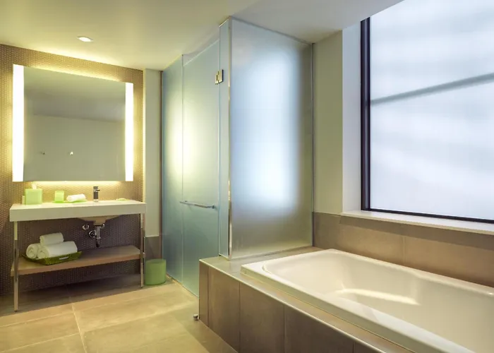 Hyatt Centric The Loop Hotel Chicago