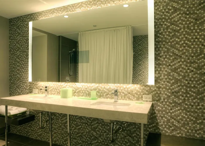 Hyatt Centric The Loop Hotel