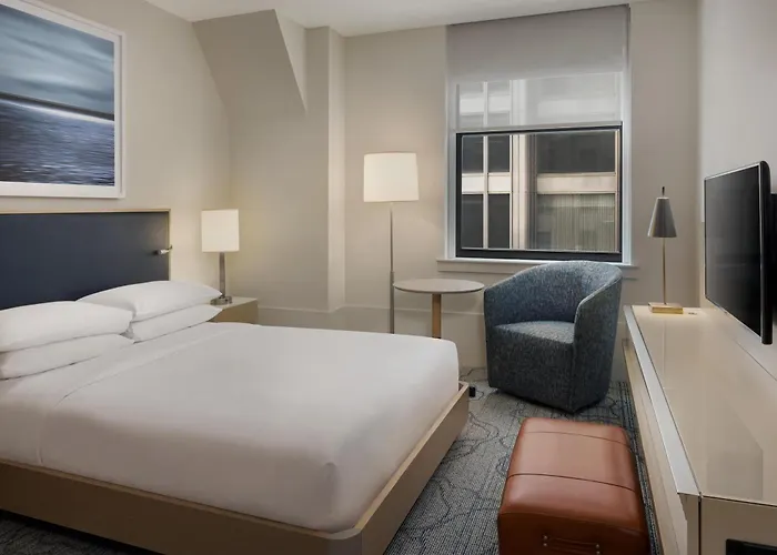 Hyatt Centric The Loop Hotel
