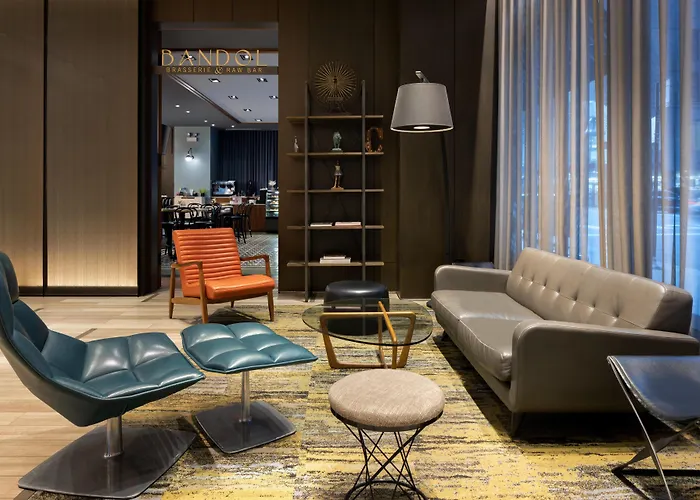 Hyatt Centric The Loop Hotel Chicago